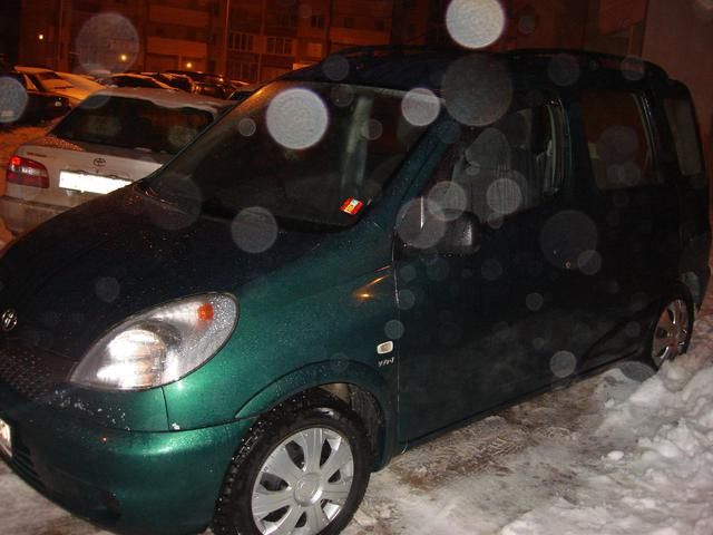 2001 Toyota Yaris