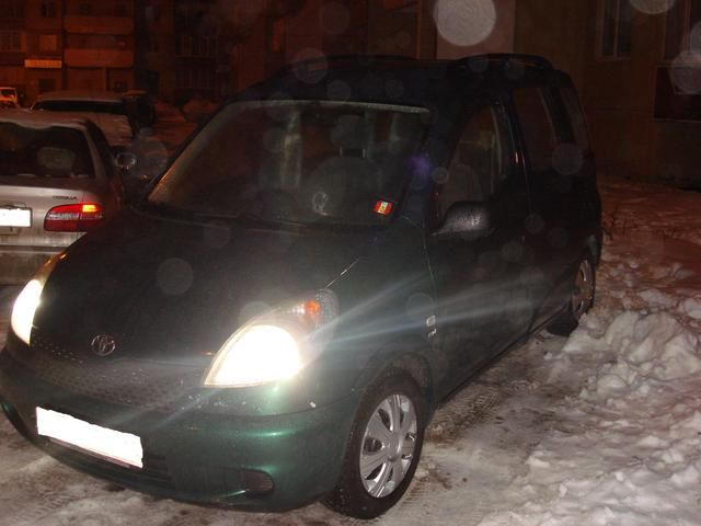 2001 Toyota Yaris