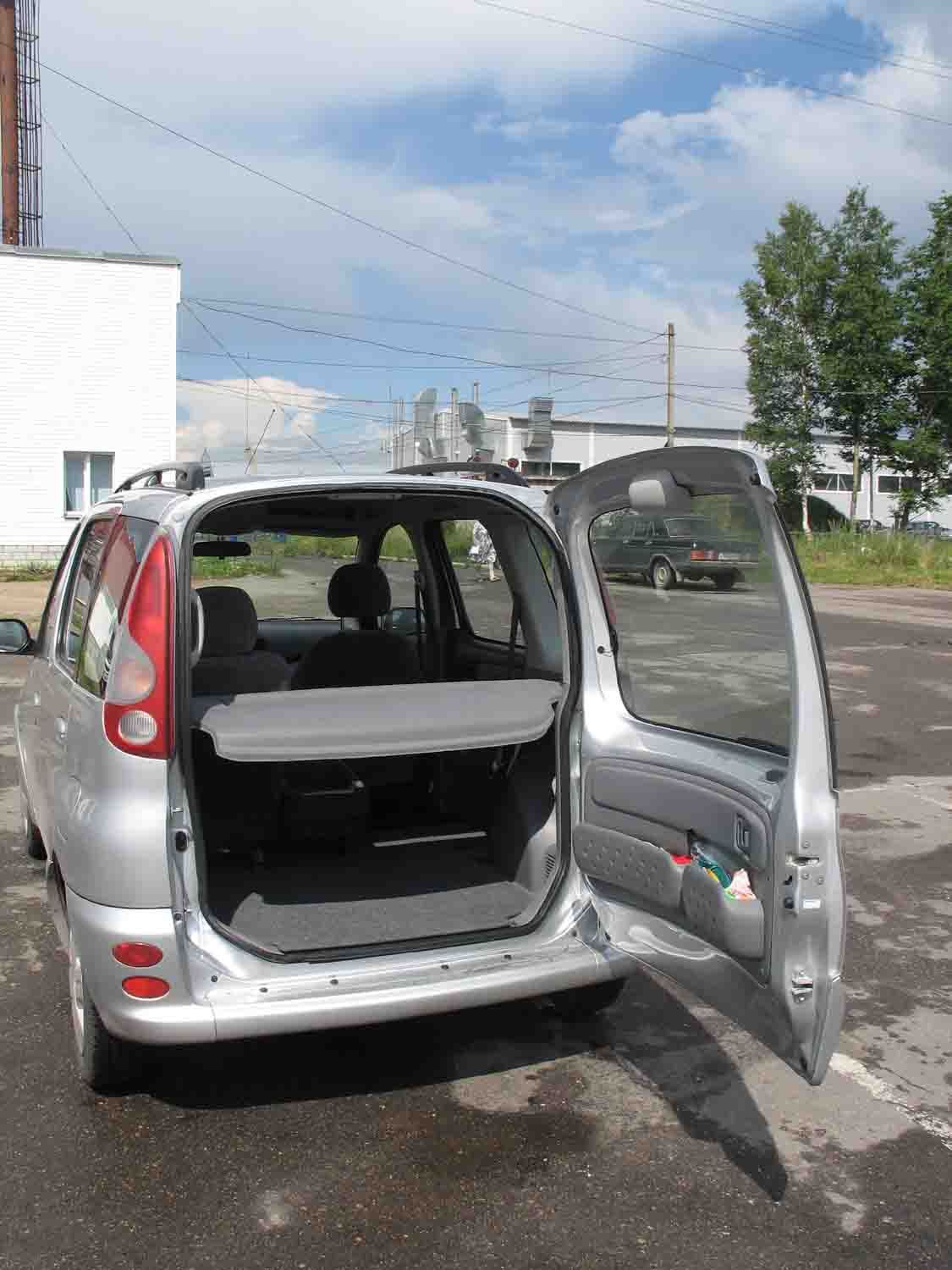 2002 Toyota Yaris