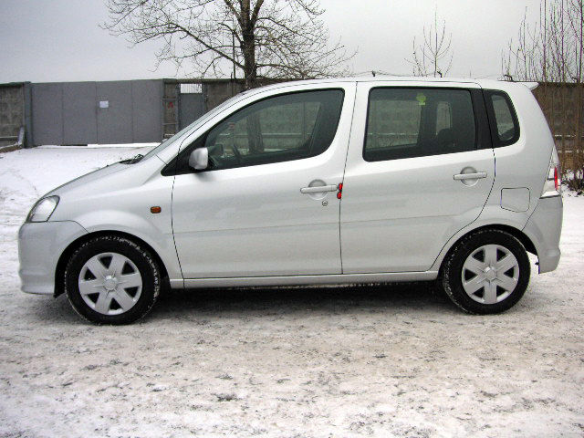 2002 Toyota Yaris