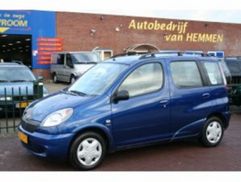 2002 Toyota Yaris