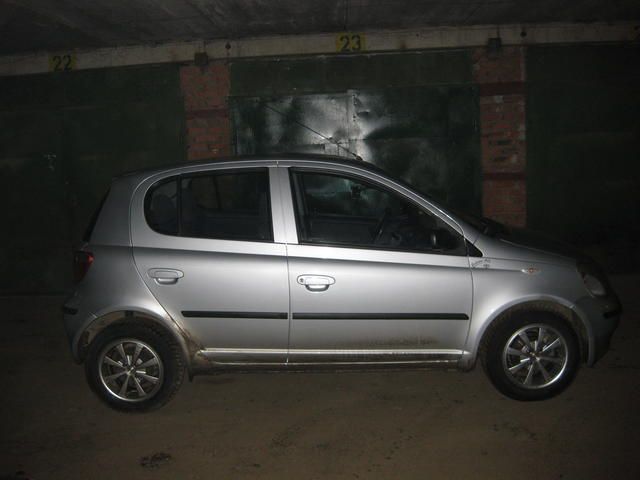 2002 Toyota Yaris