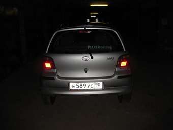 2002 Toyota Yaris Pics