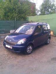 2002 Toyota Yaris Photos