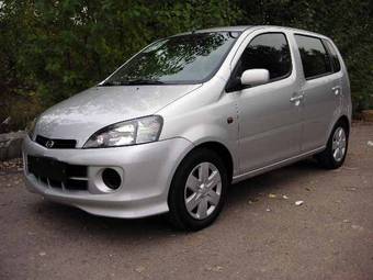 2003 Toyota Yaris