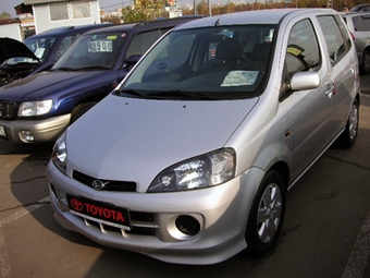 2003 Toyota Yaris
