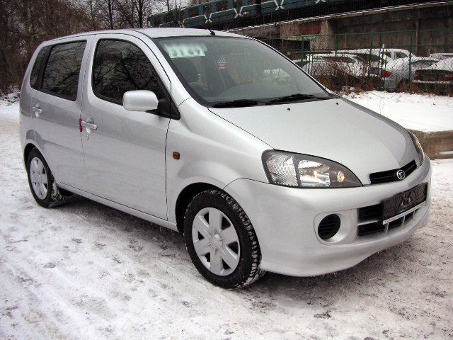 2003 Toyota Yaris
