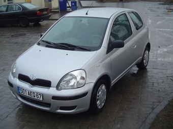 2003 Toyota Yaris