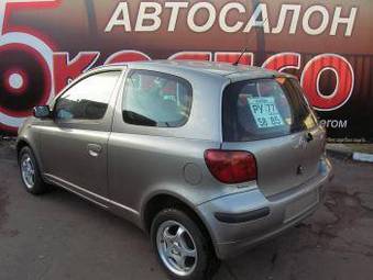 2003 Toyota Yaris Pictures