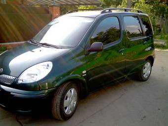 2003 Toyota Yaris Wallpapers