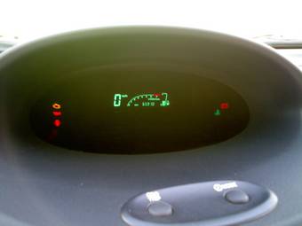 2003 Toyota Yaris Images