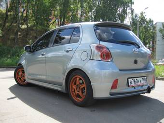 2005 Toyota Yaris Wallpapers