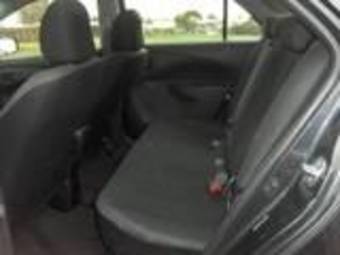 2006 Toyota Yaris Photos