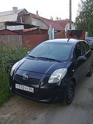 2006 Toyota Yaris Photos