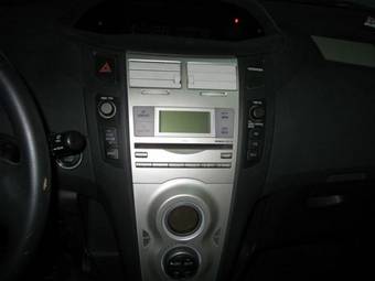 2007 Toyota Yaris Photos