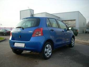 2007 Toyota Yaris Photos