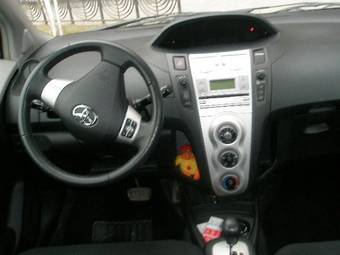2007 Toyota Yaris Pictures