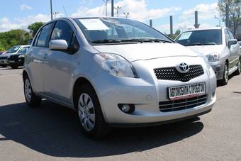 2007 Toyota Yaris Images