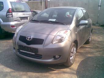 2008 Toyota Yaris Photos