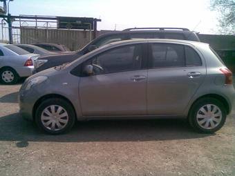 2008 Toyota Yaris Photos