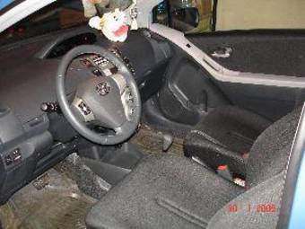 2008 Toyota Yaris Images