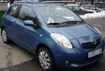 2008 Toyota Yaris Pictures