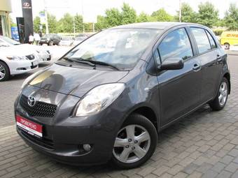 2008 Toyota Yaris Photos