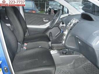 2008 Toyota Yaris Photos