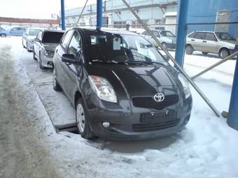 2008 Toyota Yaris Photos