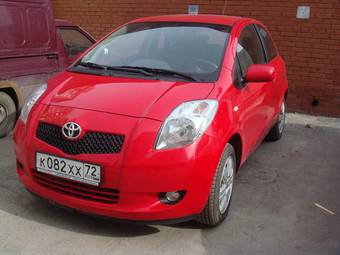 2008 Toyota Yaris Photos