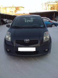 2008 Toyota Yaris Photos