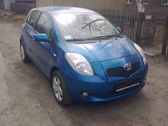 2008 Toyota Yaris Pictures