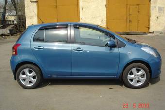 2008 Toyota Yaris Photos