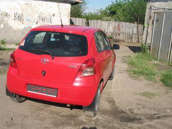 2008 Toyota Yaris Photos