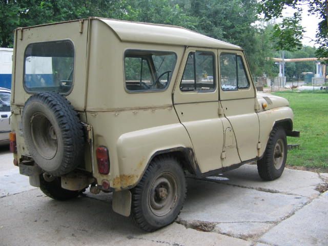 1993 UAZ 31512