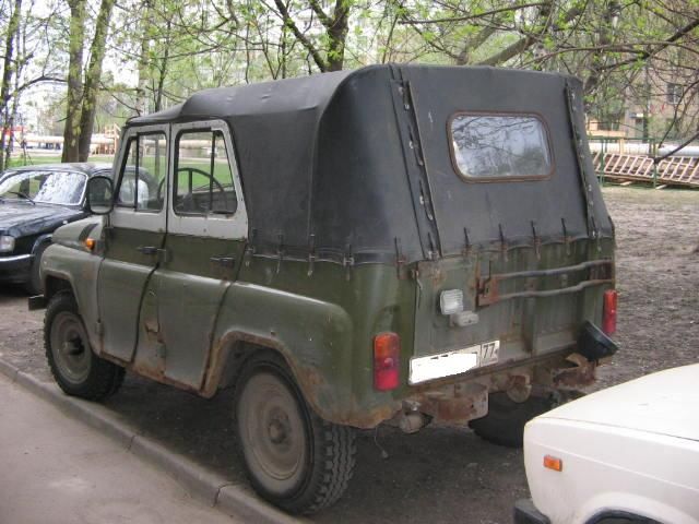 1998 UAZ 31512