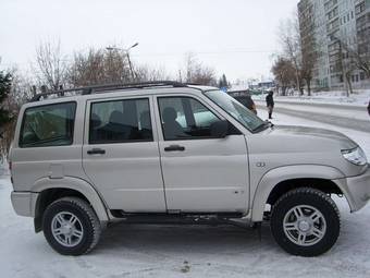 2011 UAZ Patriot Photos
