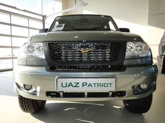 2011 UAZ Patriot Photos