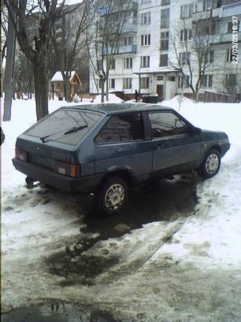1999 VAZ 21083