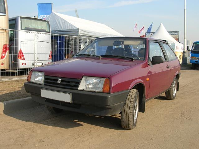 1999 VAZ 21083