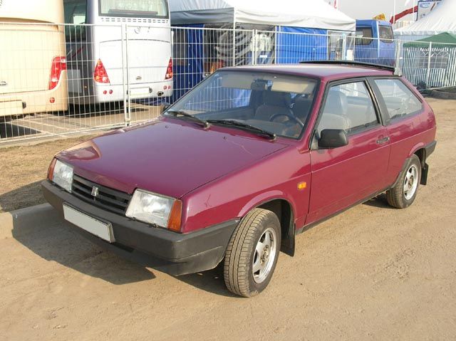 1999 VAZ 21083