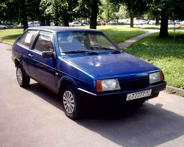 2000 VAZ 21083