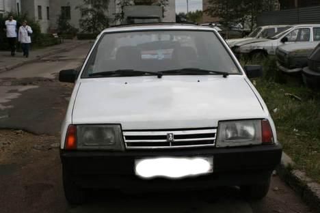 2001 VAZ 21083