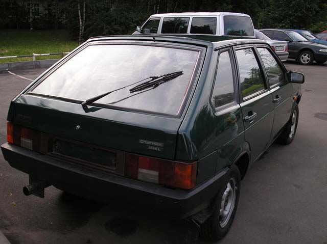 1999 VAZ 21093
