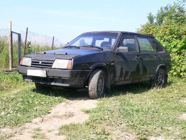 1999 VAZ 21093