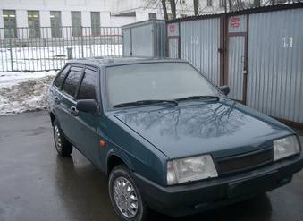 2000 VAZ 21093