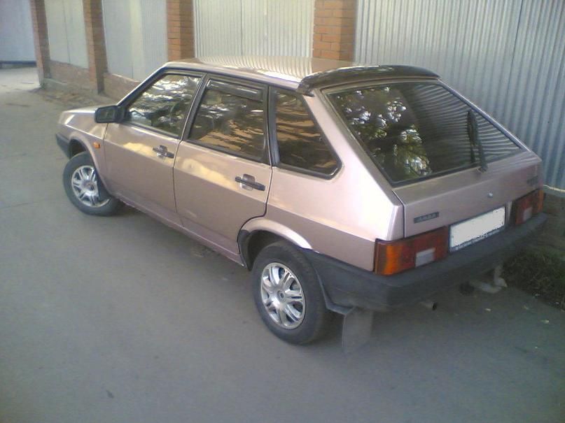 2000 VAZ 21093