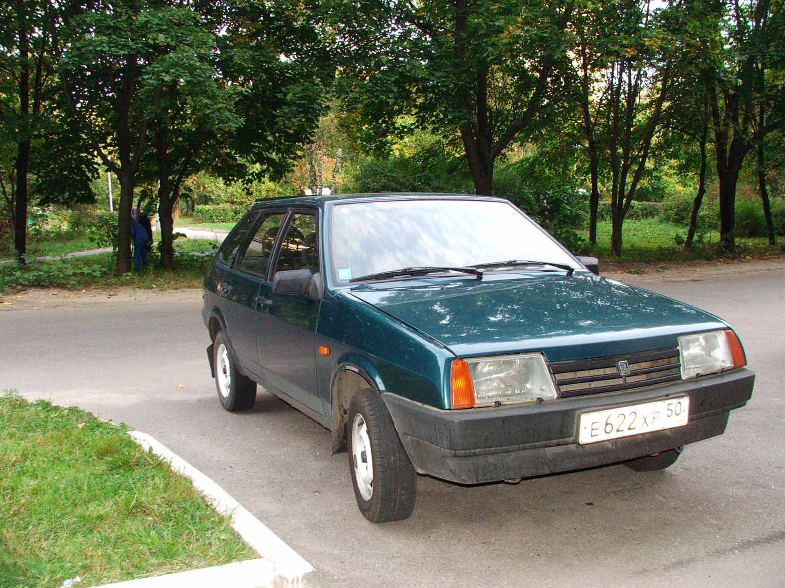 2000 VAZ 21093