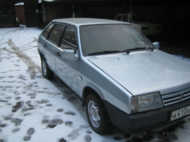 2000 VAZ 21093