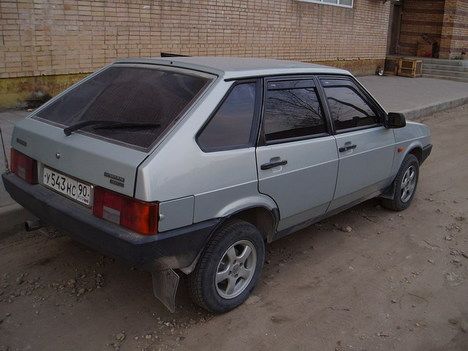 2001 VAZ 21093